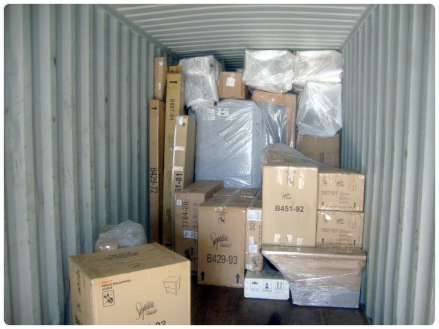 household-goods-in-container